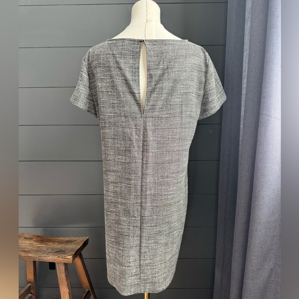 Zara Gray and Black Plaid Shift Women Short Sleeve Mini Dress Pull-on Classic - Picture 5 of 7
